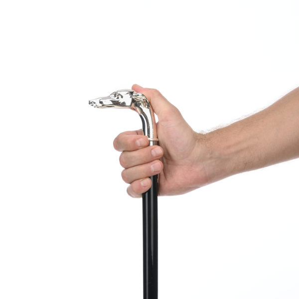 Tradizionale bastone da passeggio elegante con cane Levriero scolpito a mano sull'impugnatura placcata argento 925.